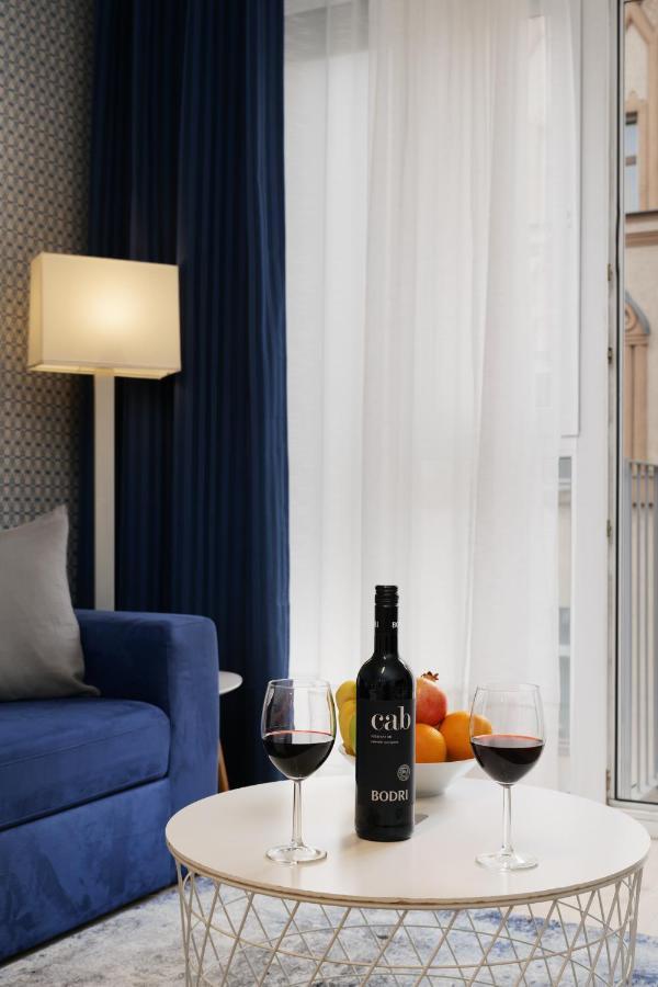 Bence Apartment